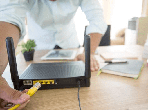 article image - סוף סוף – הוט ויס מחויבות לאסוף את הציוד מלקוחות