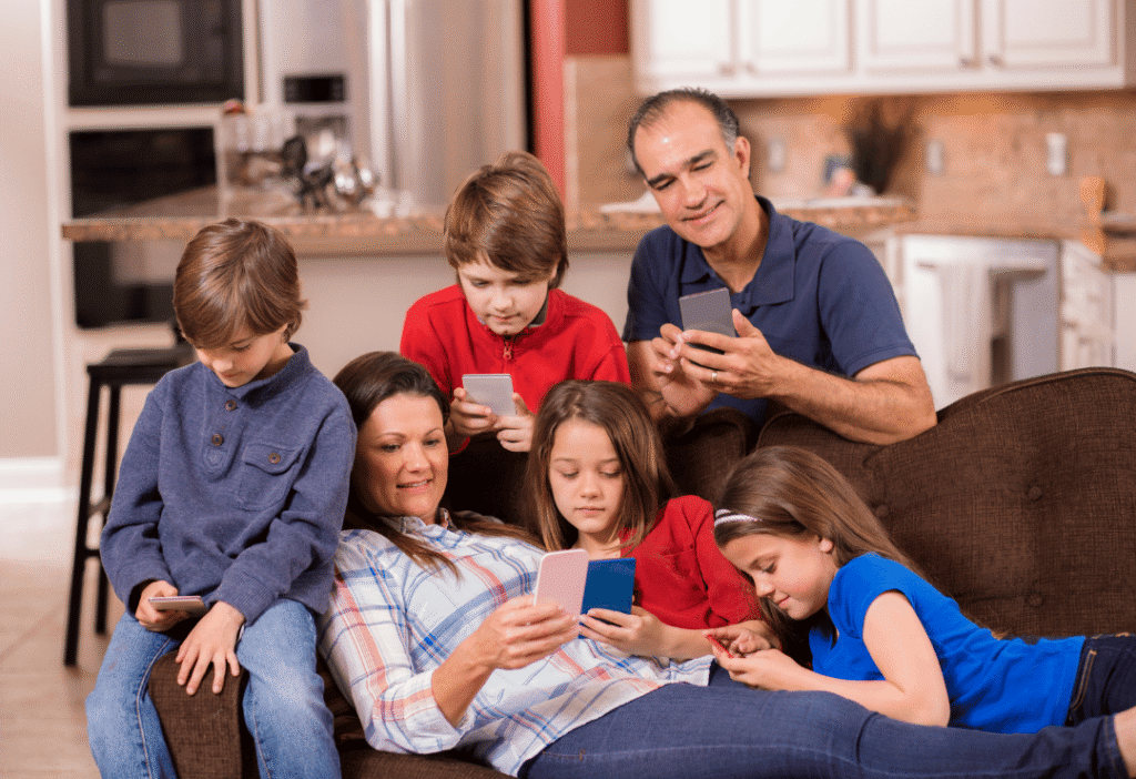 article image - הבית הסלולרי – שליטה בבית מהנייד