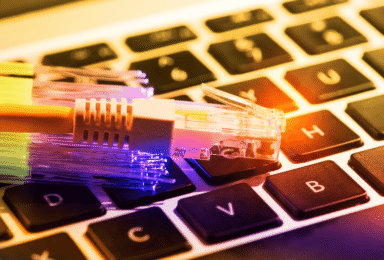 אינטרנט מהיר על גבי תשתית סיבים אופטיים יזרום אליכם דרך הברז