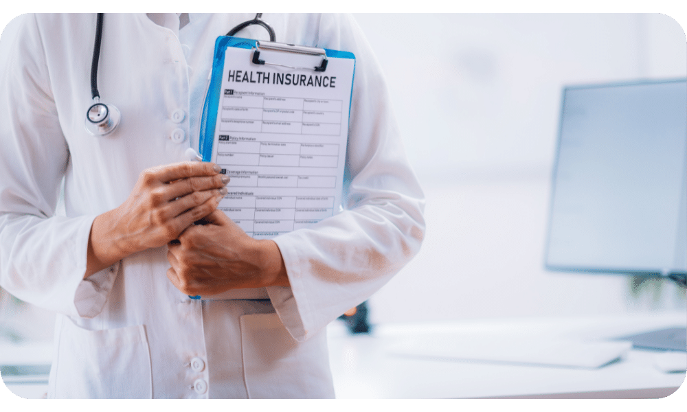 article image - ביטוח סיעודי בקופת חולים לעומת ביטוח בריאות פרטי – מהם ההבדלים בניהם?