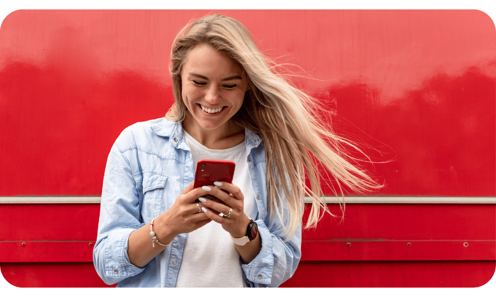 article image - הסיפור מאחורי הוט מובייל