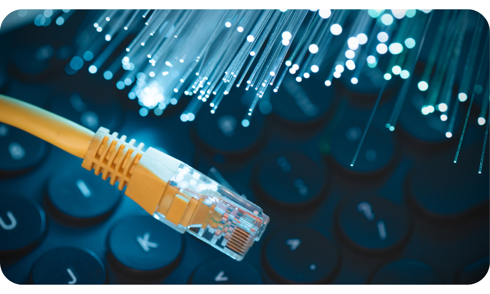 article image - מעבר לסיבים אופטיים: מתי כדאי לעבור, איך המעבר מבוצע ומה חשוב לבדוק לפני כן? המדריך המלא